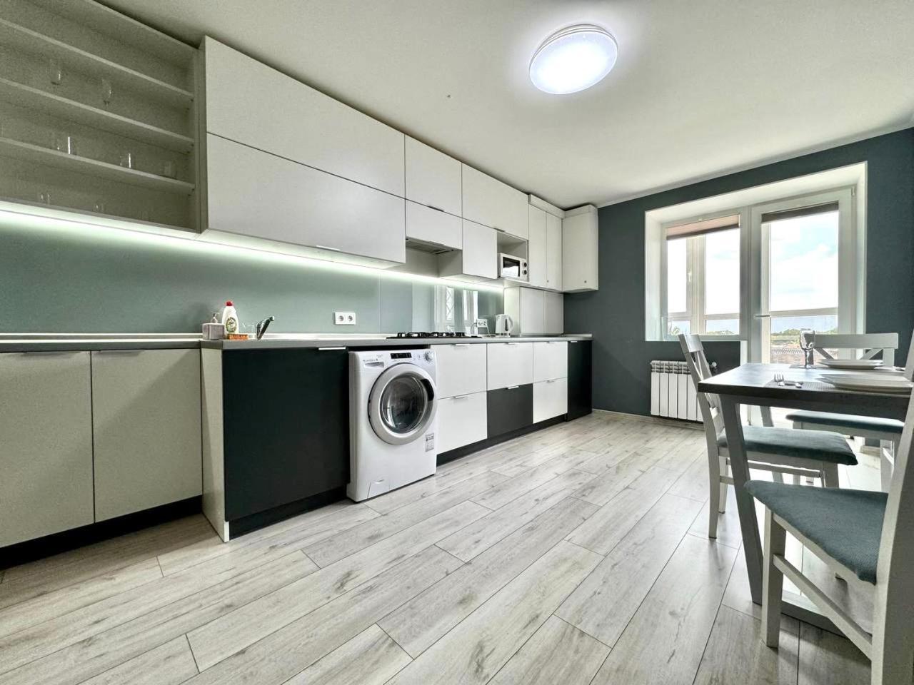 Apartpoltava Апартаменти Бізнес-Класу В Престижній Новобудові З Панорамним Балконом Центр Екстер'єр фото